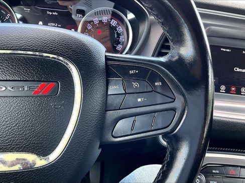 Used 2021 Dodge Challenger SXT RWD image 18
