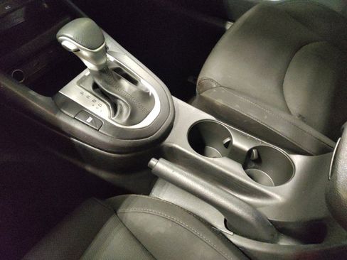 Used 2024 Kia Forte LXS FWD image 26