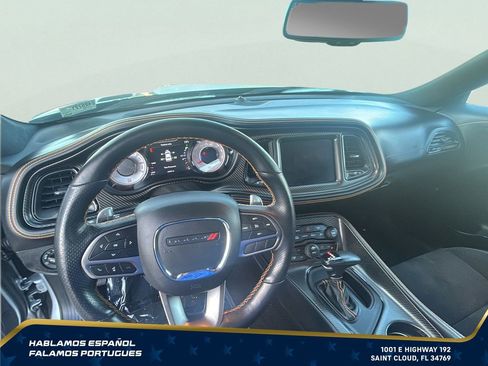 Used 2022 Dodge Challenger R/T Scat Pack RWD image 18