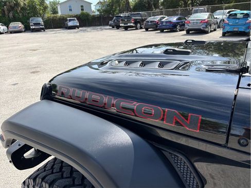 Used 2019 Jeep Wrangler Rubicon image 17