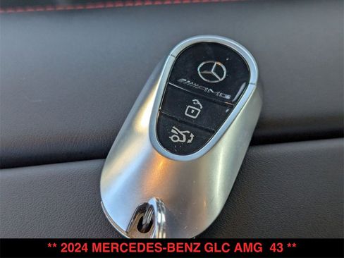 Used 2024 Mercedes-Benz GLC 43 AMG 4MATIC image 25