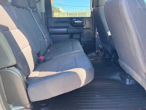 Used 2022 GMC Sierra 2500 Pro w/ Convenience Package AWD/4WD image 12
