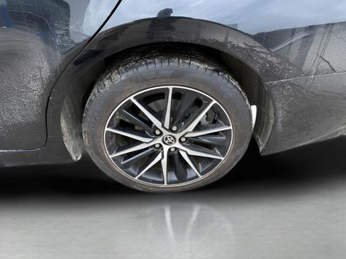 Used 2023 Toyota Camry SE FWD image 17