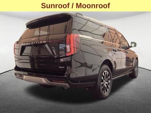 Used 2025 Ford Expedition Max Platinum AWD/4WD image 5