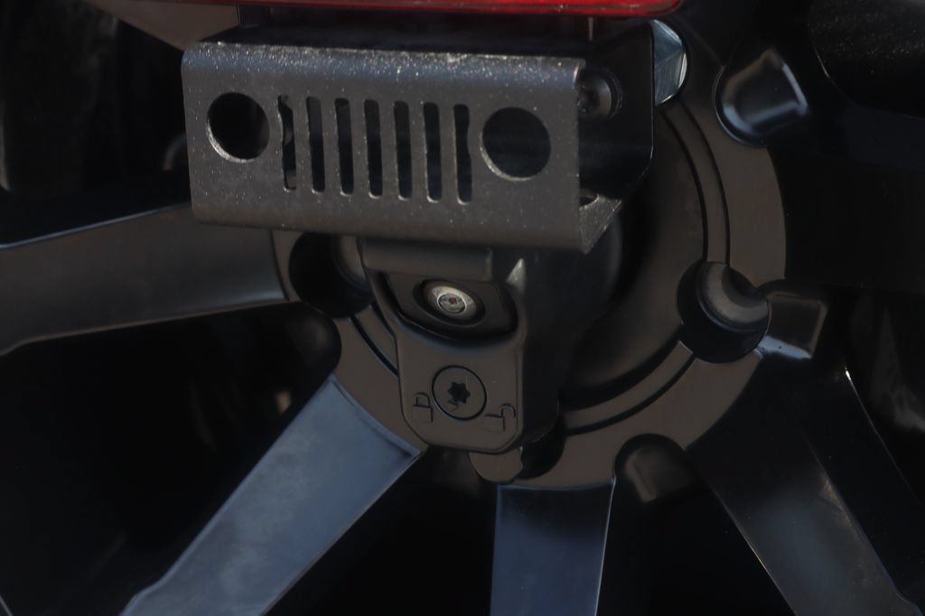 Used 2023 Jeep Wrangler Unlimited Sport AWD/4WD image 57