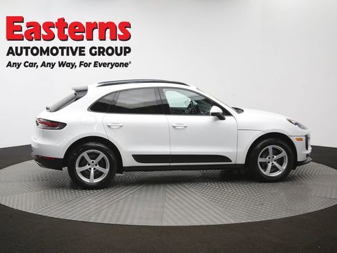Used 2021 Porsche Macan AWD/4WD image 51
