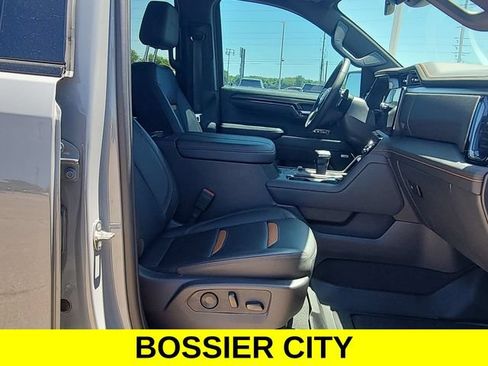 Certified 2024 GMC Sierra 1500 AT4 w/ AT4 Premium Package AWD/4WD image 28