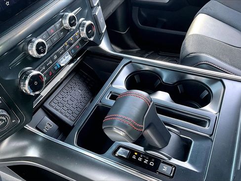 Used 2025 Ford F150 Raptor image 15