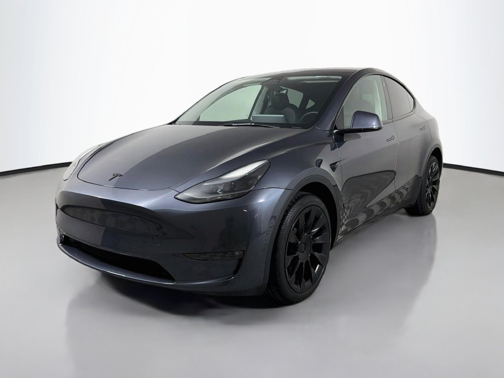 Used 2022 Tesla Model Y Long Range AWD/4WD image 1