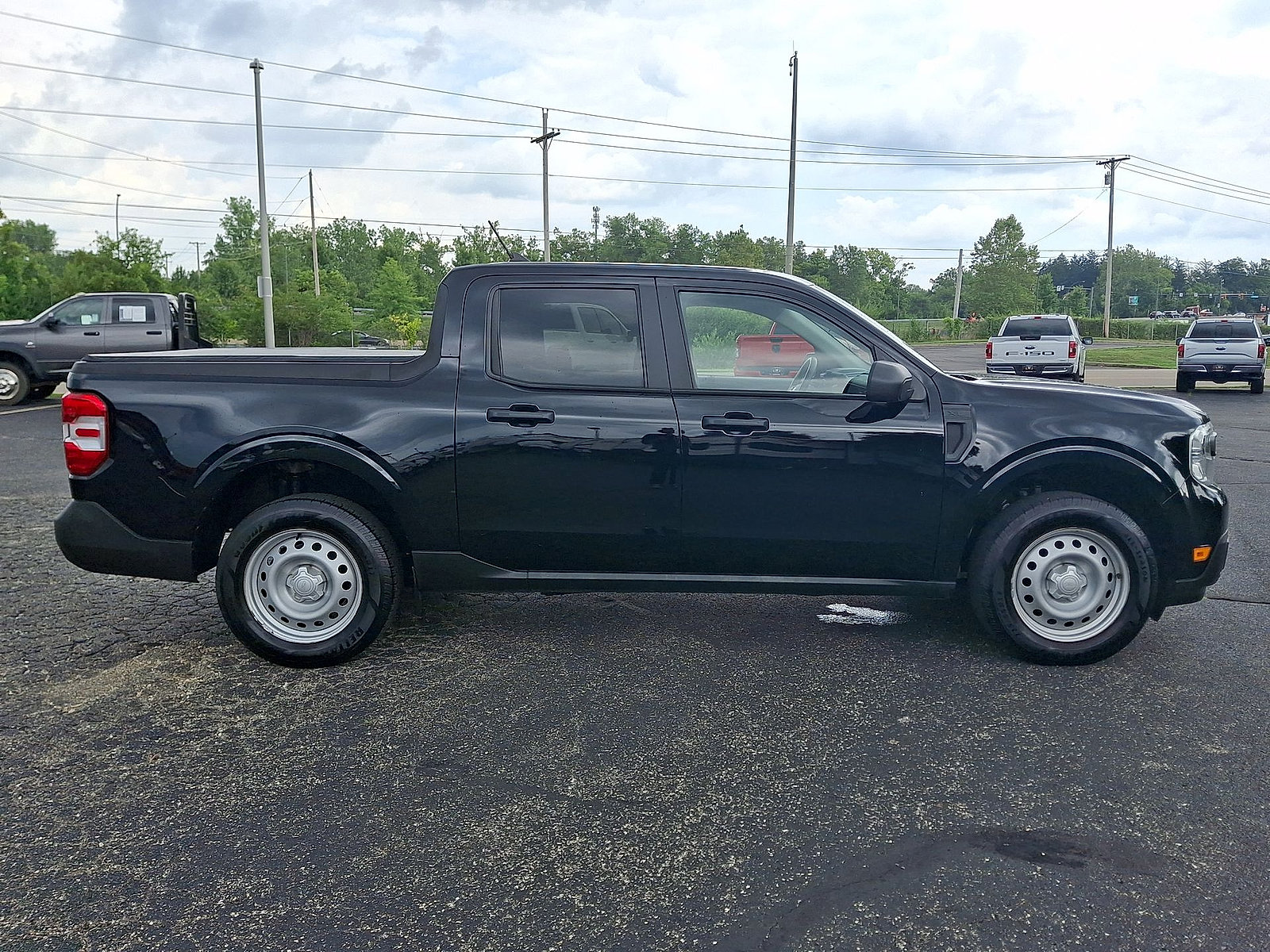 Used 2022 Ford Maverick XL w/ Equipment Group 100A Standard AWD/4WD image 25