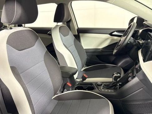 New 2026 Volkswagen Taos S AWD/4WD image 12