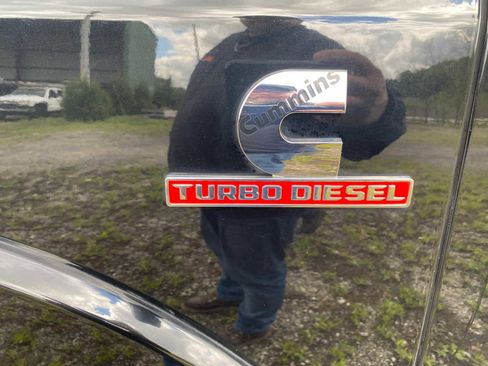 Used 2019 RAM 2500 Limited AWD/4WD image 45