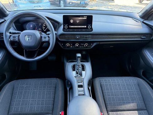Used 2024 Honda HR-V Sport image 16