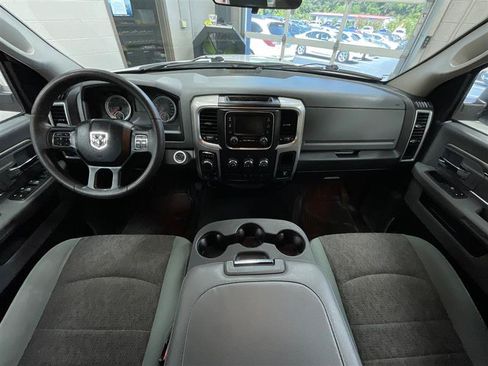 Used 2019 RAM 1500 Classic SLT AWD/4WD image 21