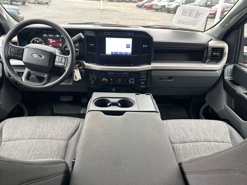 Used 2024 Ford F250 XL w/ XL Chrome Package image 16