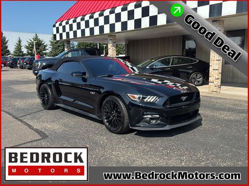 Used 2017 Ford Mustang GT Premium w/ GT Performance Package RWD image 1
