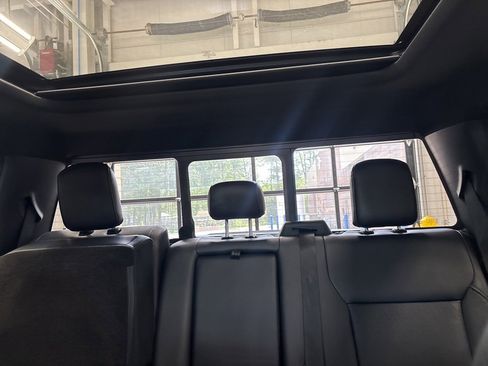 Used 2023 Ford F150 Lariat w/ Equipment Group 502A High image 46