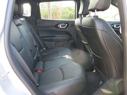 Used 2025 Jeep Compass Limited w/ High Altitude Package AWD/4WD image 16