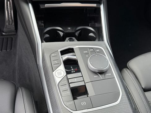 New 2026 BMW 330i Sedan w/ M Sport Package RWD image 27