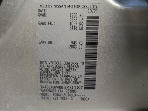 Used 2024 Nissan Altima 2.5 SV image 33