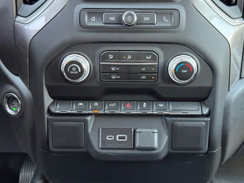Used 2026 GMC Sierra 1500 Pro w/ Pro Value Package RWD image 23