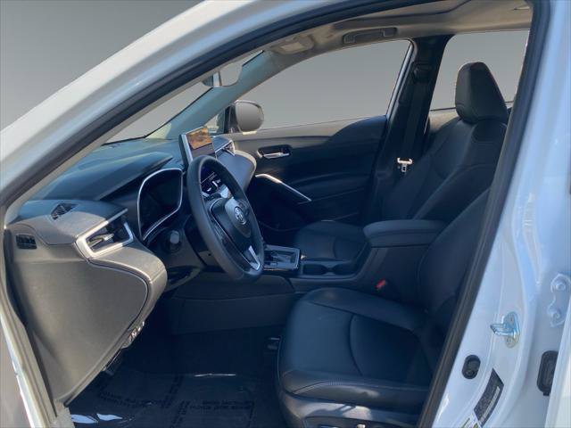Certified 2026 Toyota Corolla Cross XLE w/ Convenience Package FWD image 9