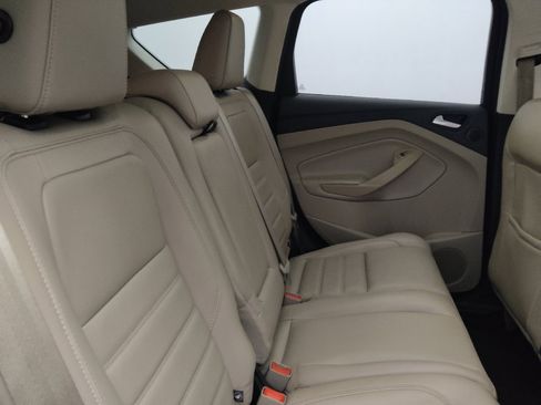 Used 2017 Ford Escape Titanium FWD image 19