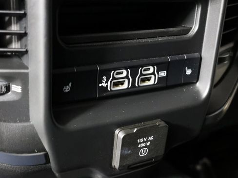 Used 2019 RAM 2500 Limited image 31