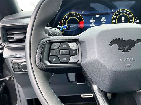 Used 2024 Ford Mustang Dark Horse image 10