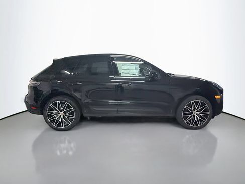 New 2026 Porsche Macan AWD/4WD image 8