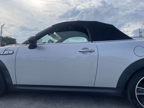 Used 2015 MINI Cooper Roadster S image 10