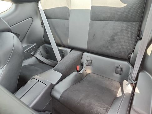 Used 2023 Toyota GR86 Premium w/ ALL Weather Mat Package (TMS) RWD image 4