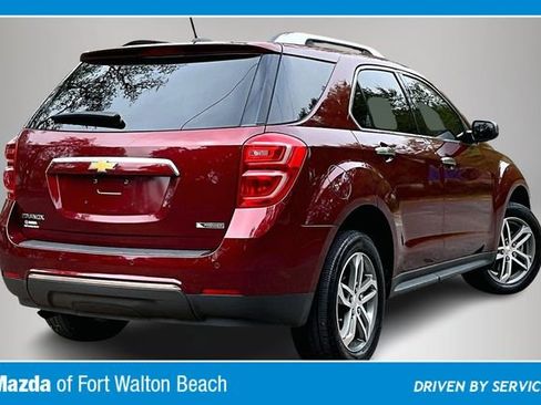 Used 2017 Chevrolet Equinox Premier w/ Enhanced Convenience Package image 5