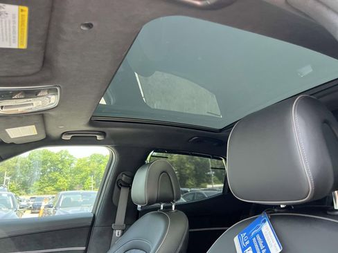 New 2025 Genesis GV60 Performance image 19