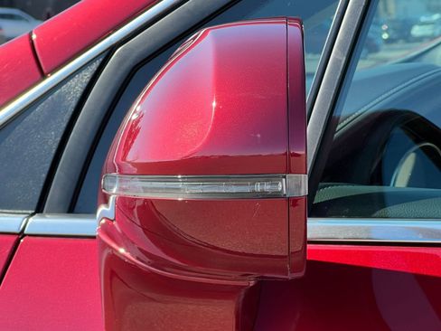 Used 2019 Buick Envision Essence image 40