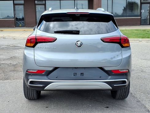 Used 2023 Buick Encore GX Essence w/ Advanced Technology Package FWD image 4
