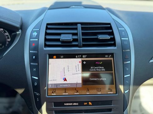 Used 2019 Lincoln MKZ Reserve FWD image 47