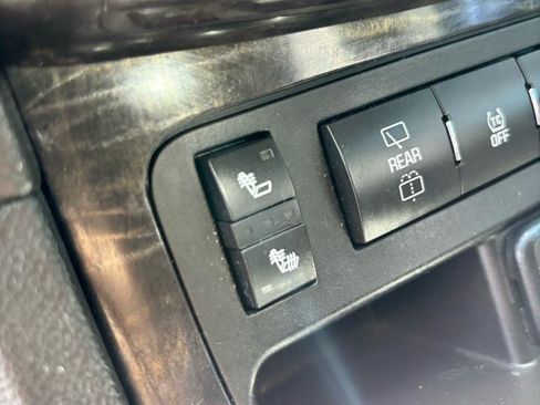 Used 2015 Buick Enclave Leather AWD/4WD image 19