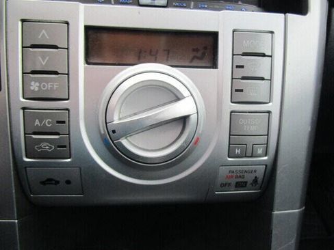 Used 2010 Scion tC image 8