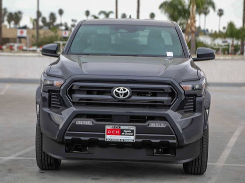 New 2026 Toyota Tacoma SR5 image 3