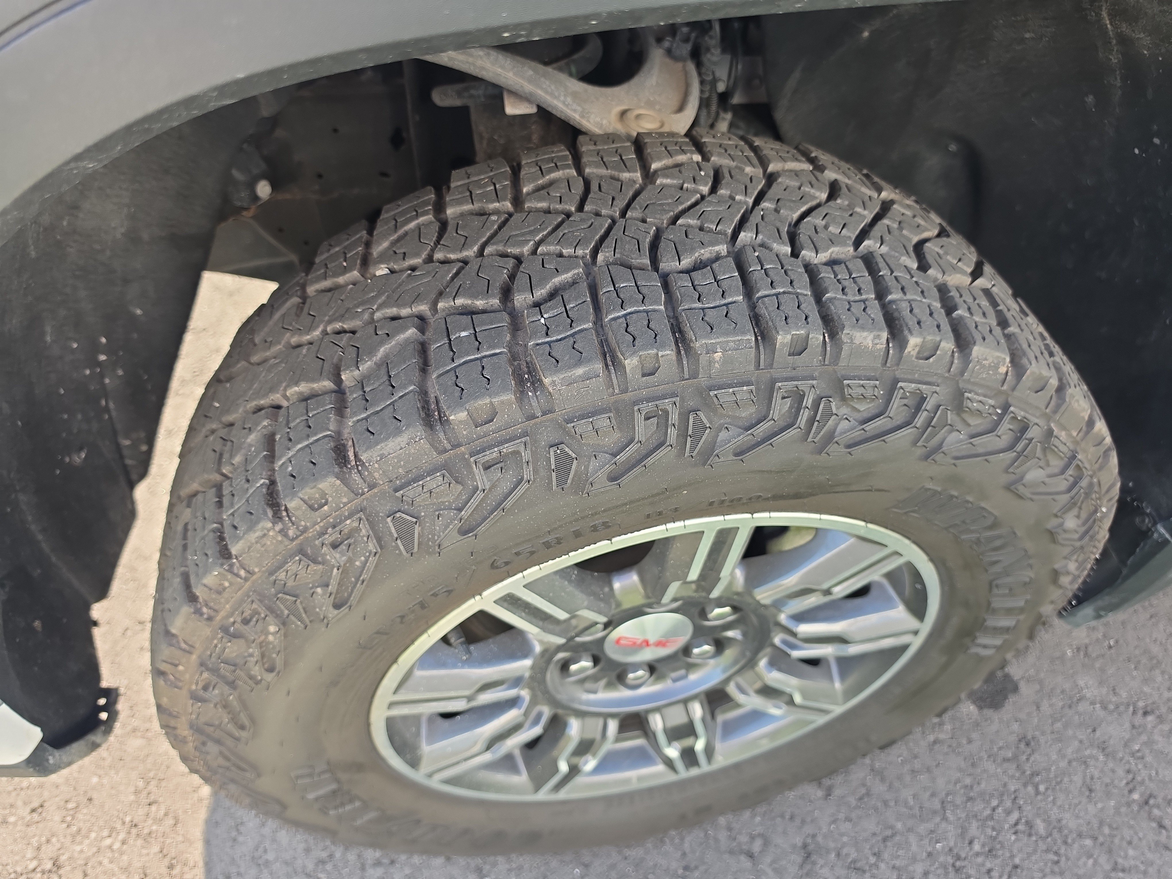 Used 2025 GMC Sierra 1500 AT4 AWD/4WD image 11