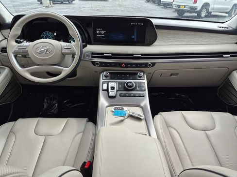 Used 2024 Hyundai Palisade Calligraphy image 19