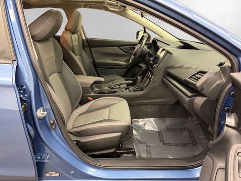 Used 2021 Subaru Crosstrek 2.5i Sport w/ Moonroof Package image 15