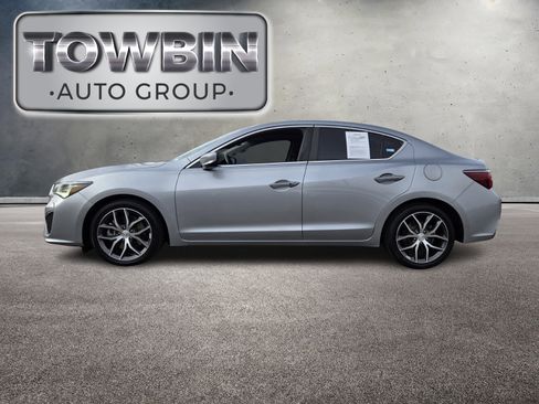 Used 2020 Acura ILX Premium Package image 8
