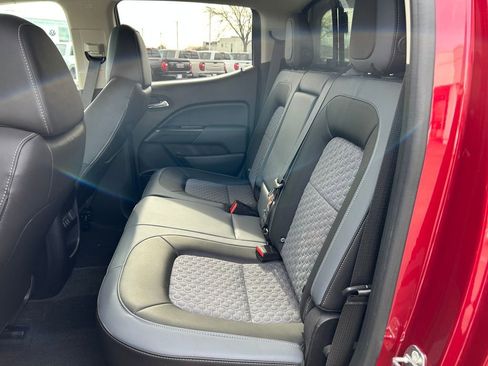 Used 2018 Chevrolet Colorado Z71 image 25