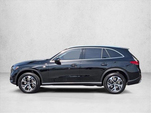 Certified 2025 Mercedes-Benz GLC 350e 4MATIC image 9