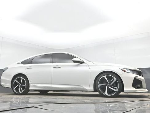 Used 2020 Honda Accord Sport image 38
