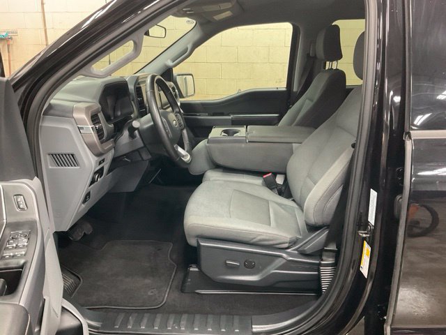 Used 2025 Ford F150 XLT w/ Equipment Group 301A Standard AWD/4WD image 15