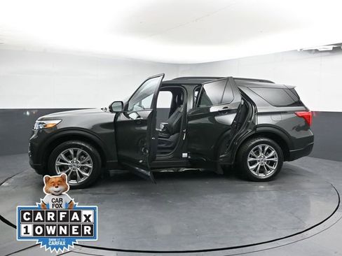Used 2023 Ford Explorer XLT w/ Equipment Group 202A image 32