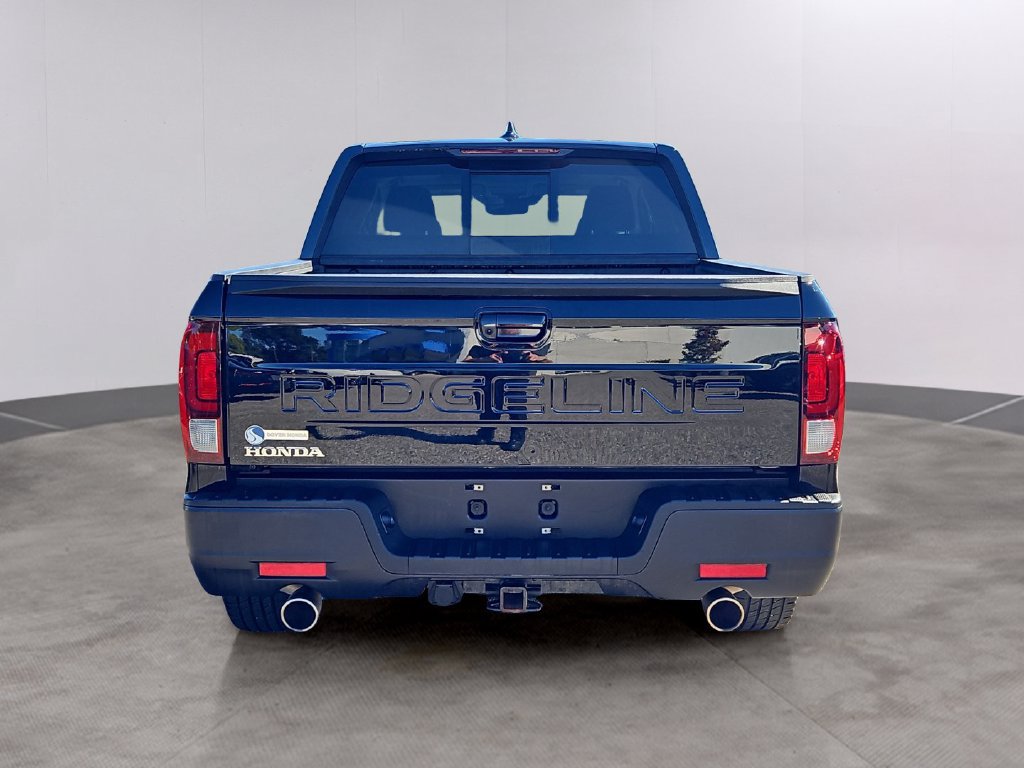 Certified 2024 Honda Ridgeline RTL image 5